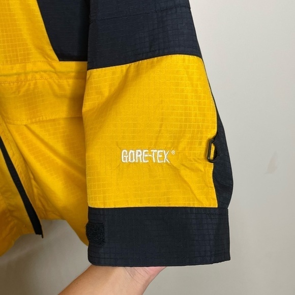 Vintage The North Face GoreTex Coat 90s - Picture 6 of 15